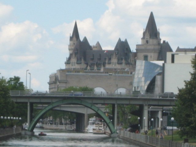 parlimenthill.jpg